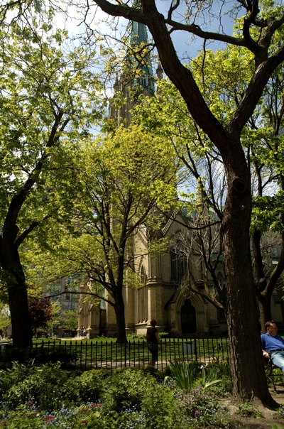 St. James Church from within the adjoining park