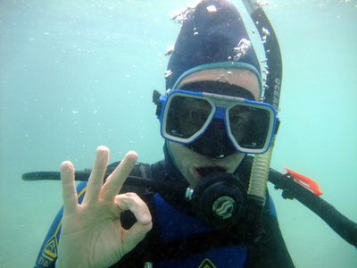 Me during my dive lesson, EVERYTHING IS OK!