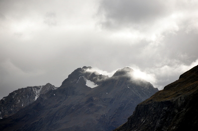 Clouds/snow blowing on mountain tops (but not Mt. Cook)