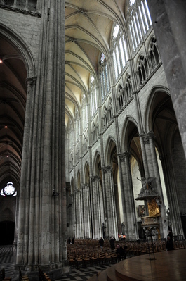 Looking towards the back of the cathedral, attempting to give a sense of the size here