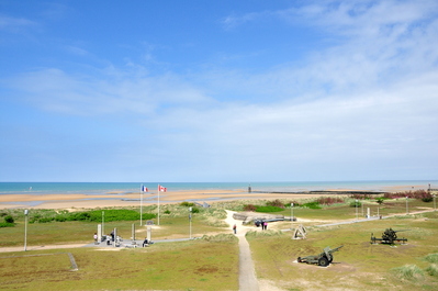 View from the roof of the museum over the beach