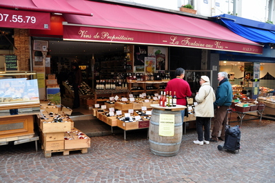 Wine shop on Rue Mouffetard