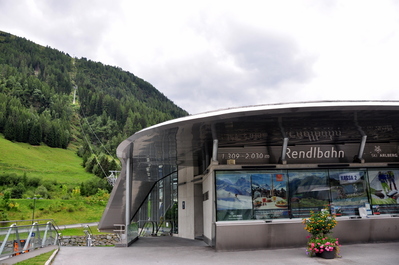 Big gondola in St. Anton