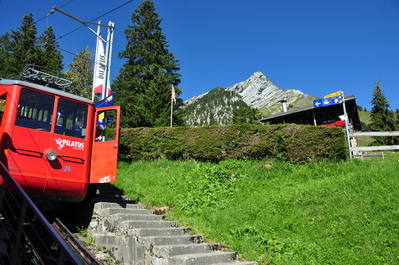 At the halfway point on the cogwheel railway