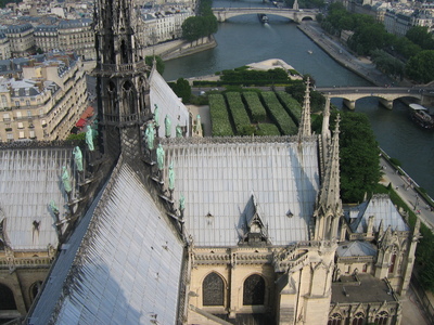 The back of the cathedral, overlooking the Seine