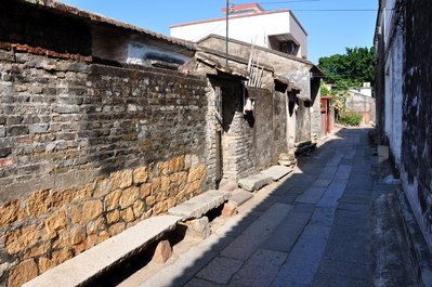 Road in the Baishi Street area
