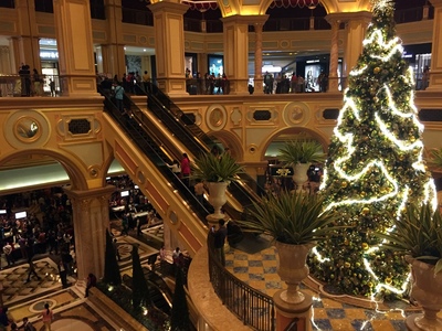 Inside the Venetian with a glimpse of the gaming floor (no photos allowed there)