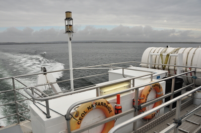 On the ferry to Inismor