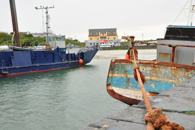 At the docks on Inismor