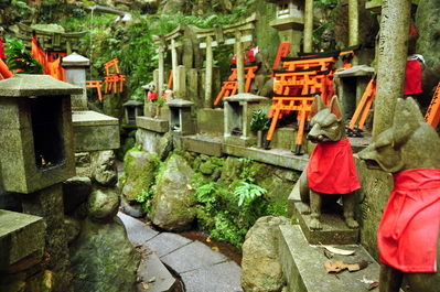 Sub-shrine at Fushimi Inari-taisha