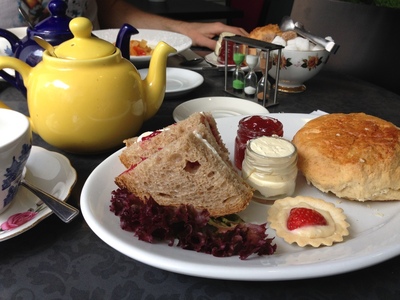 Tea and scones