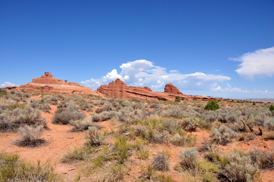 Hiking to Landscape Arch